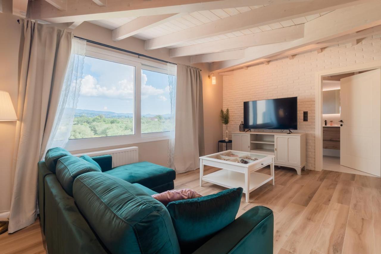 Melena Premium Suites 로다 외부 사진