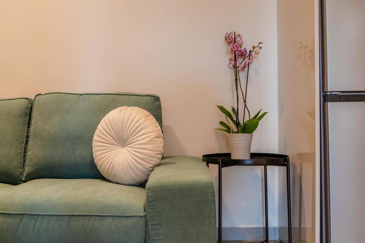 Melena Premium Suites 로다 외부 사진